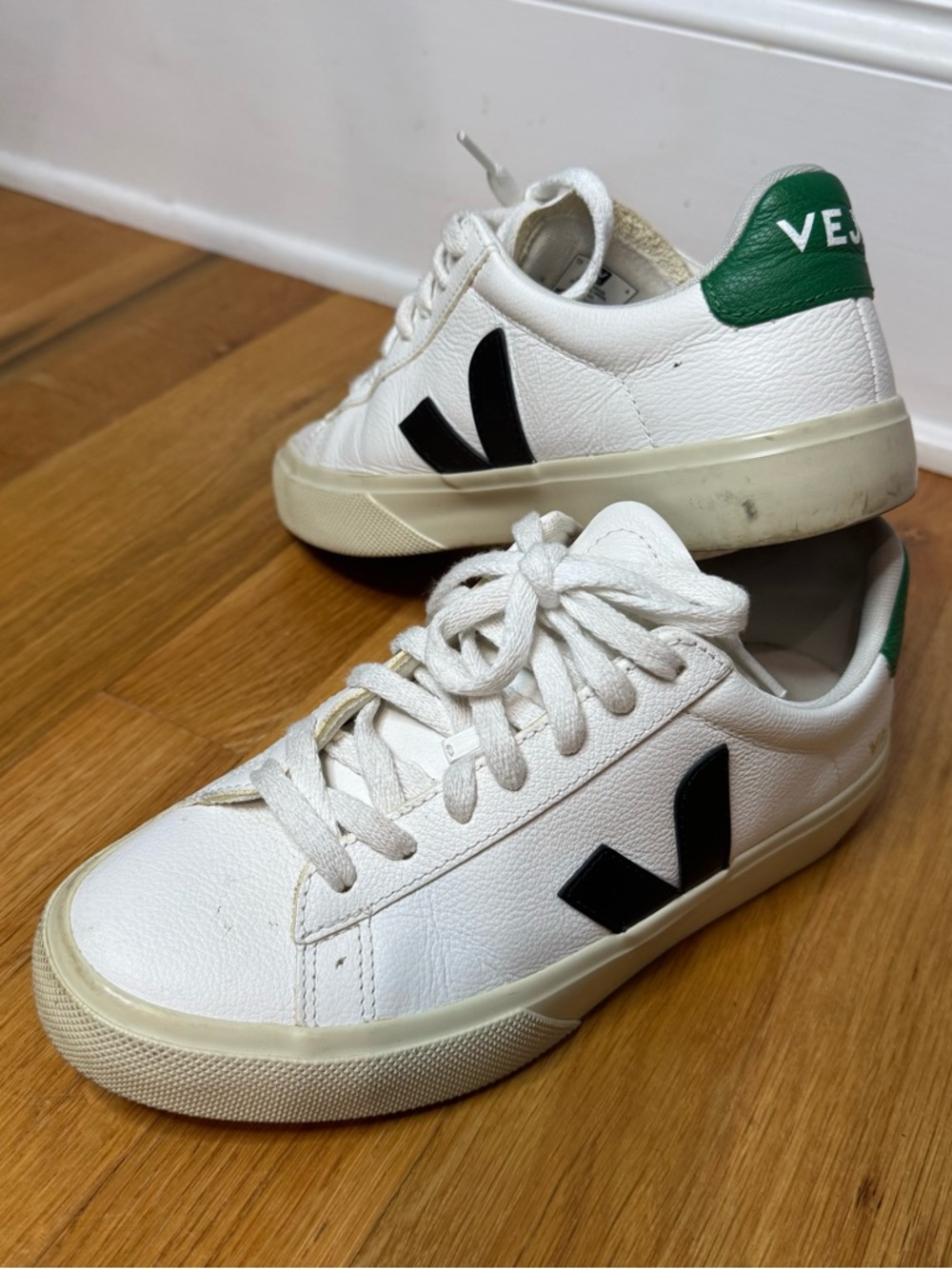 Veja Campo Leather Sneakers - White Black Emeraude Green - Women’s 7 / EU 38 - Picture 2 of 14